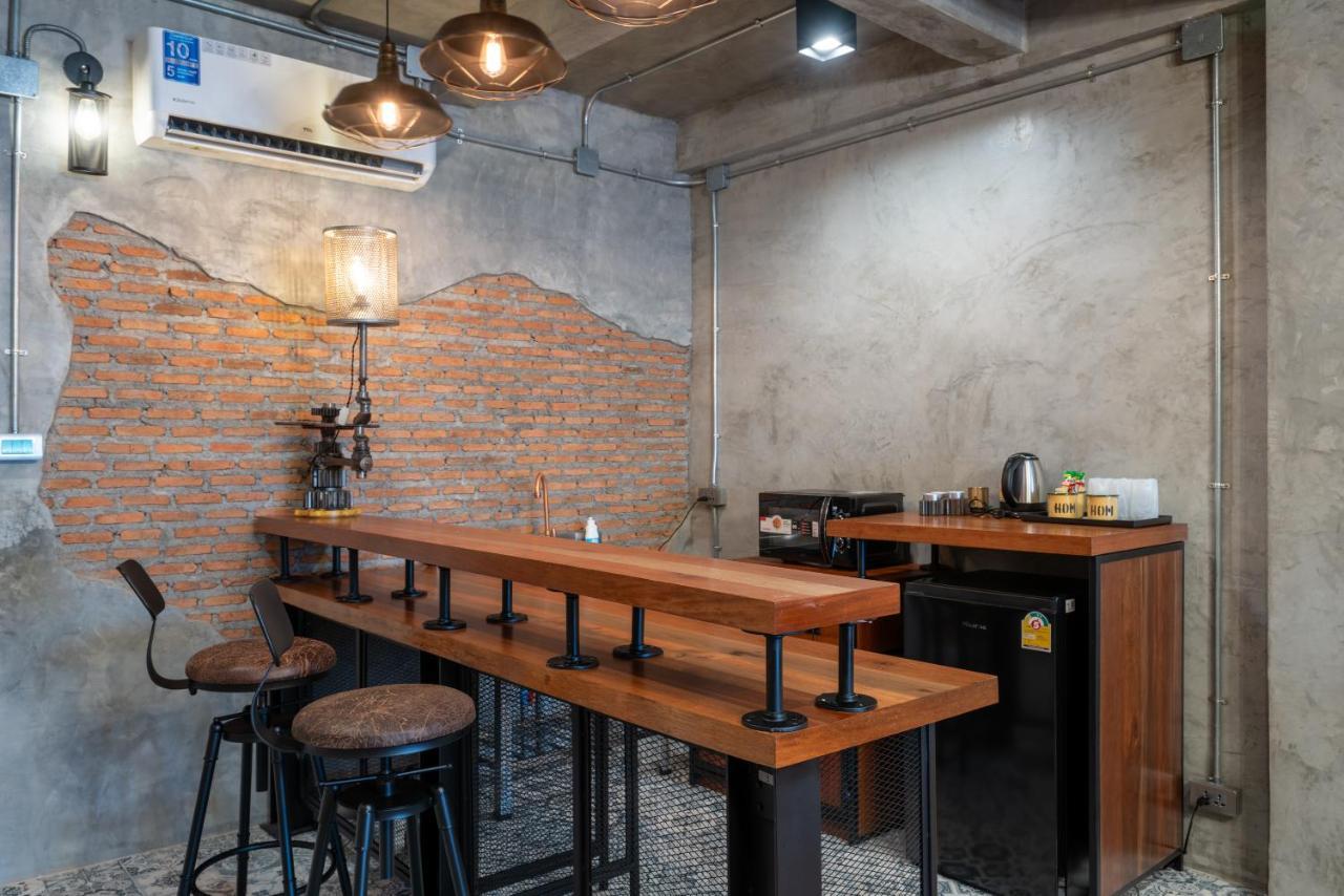 House Of Machine Boutique Hotel Bangkok Exterior photo